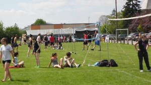 trente-huit-equipes-au-tournoi-de-volley-sur-herbe